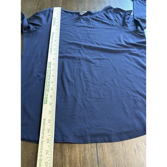 Chico's Navy Blue Bell Sleeve Pima Cotton Modal Tunic Top Size 2 Large - Picture 4 of 7